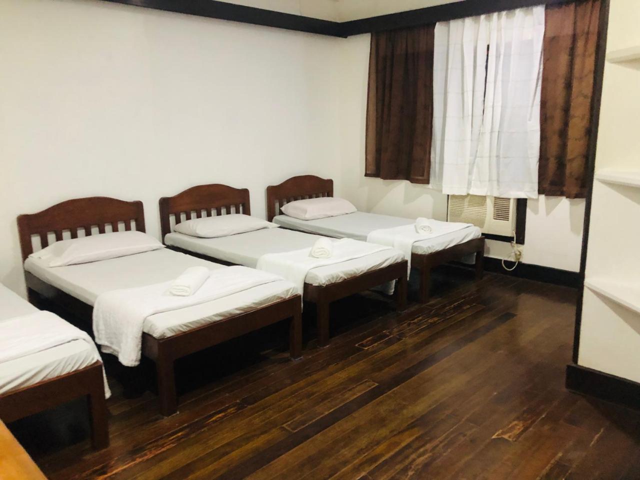 Matutina Pensionne Puerto Princesa Esterno foto