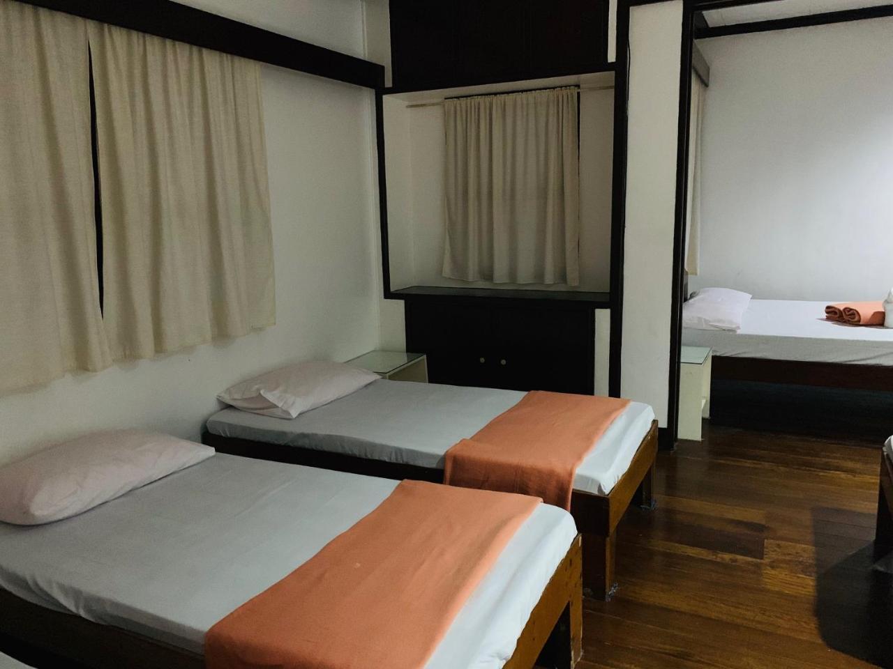 Matutina Pensionne Puerto Princesa Esterno foto